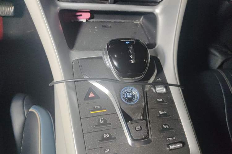 Used BYD Song Pro 2021 1.5T Automatic Xiaoyun Luxury Model Gear Lever