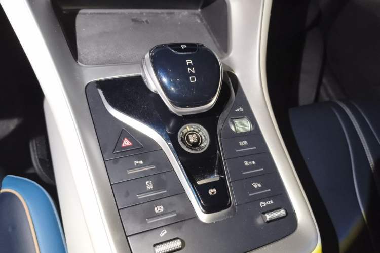 Used BYD Song Pro 2021 1.5T Automatic Xiaoyun Elite Edition Gear Lever