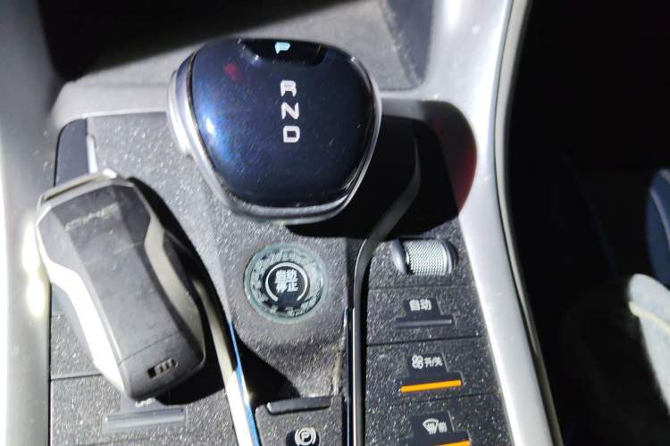 Used BYD Song Pro 2021 1.5T Automatic Xiaoyun Elite Edition Gear Lever