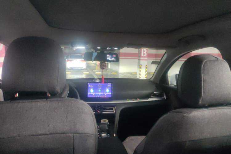 Used BYD Song Pro 2021 1.5T Automatic Elite Edition Headliner