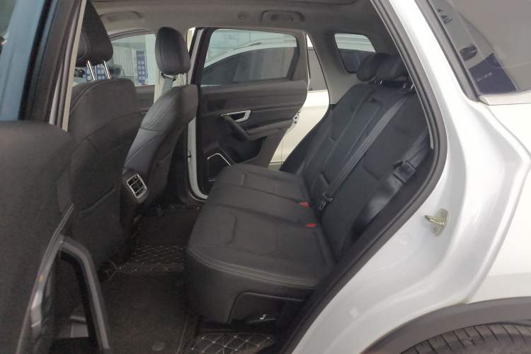Used BYD Song Pro 2021 1.5T Automatic Luxury Model Interior 3