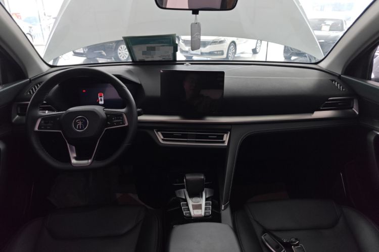 Used BYD Song Pro 2021 1.5T Automatic Elite Edition Interior 3