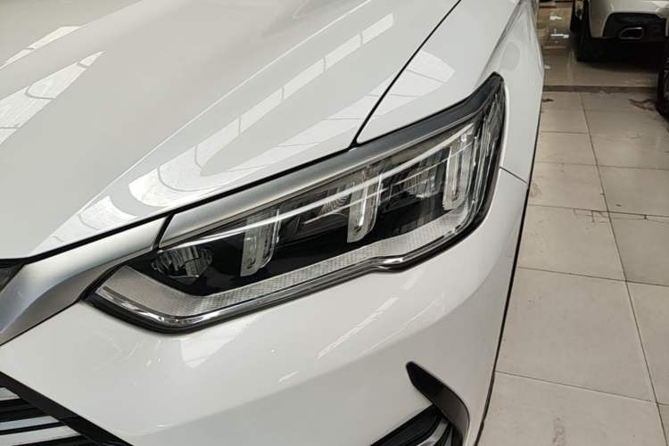Used BYD Song Pro 2021 1.5T Automatic Xiaoyun Elite Edition Left Front Headlight