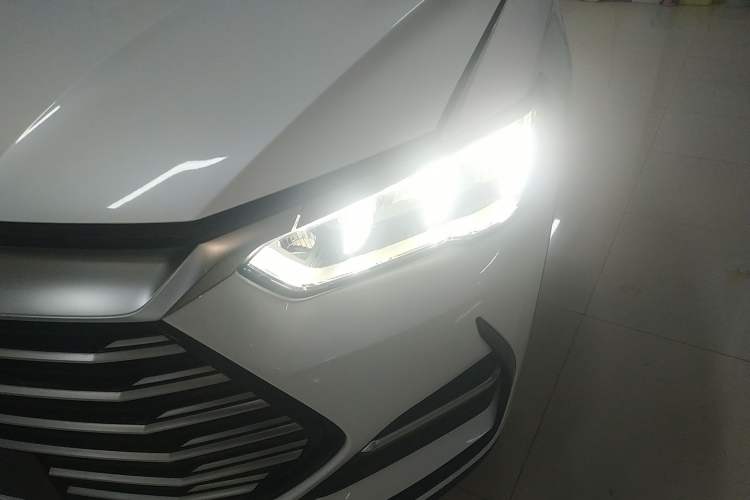 Used BYD Song Pro 2021 1.5T Automatic Xiaoyun Elite Edition Left Front Headlight