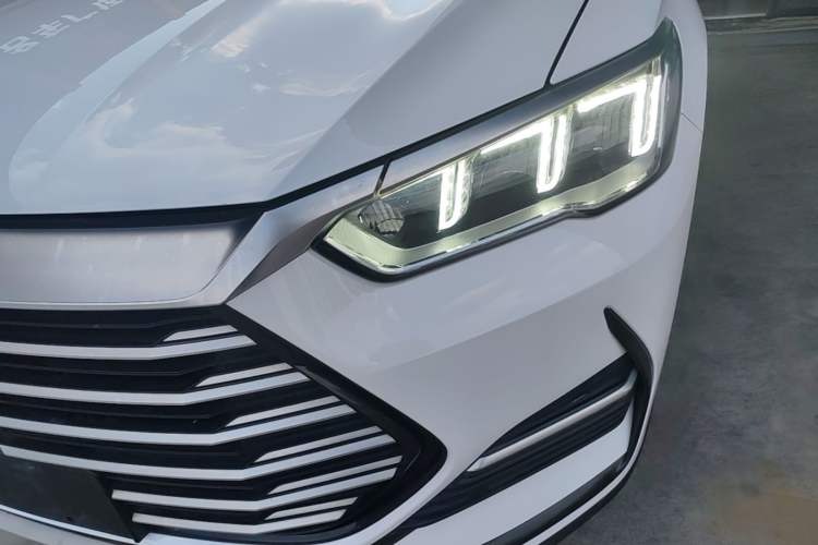Used BYD Song Pro 2021 1.5T Automatic Xiaoyun Elite Edition Left Front Headlight
