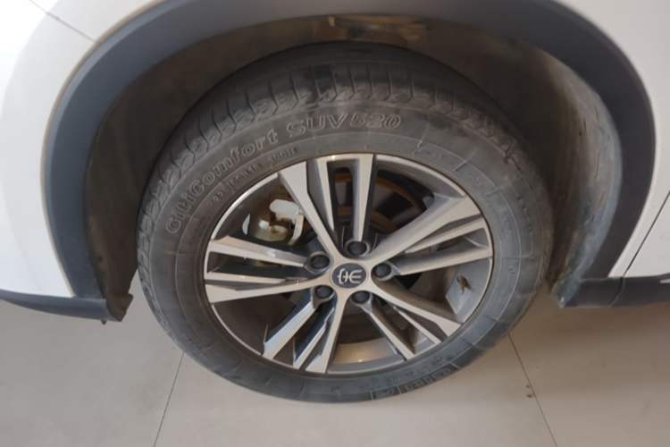 Used BYD Song Pro 2021 1.5T Automatic Elite Edition Left Front Wheel Hub