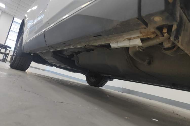 Used BYD Song Pro 2021 1.5T Automatic Xiaoyun Elite Edition Left Side Sill