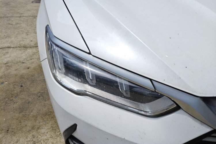 Used BYD Song Pro 2021 1.5T Automatic Xiaoyun Luxury Model Right Front Headlight