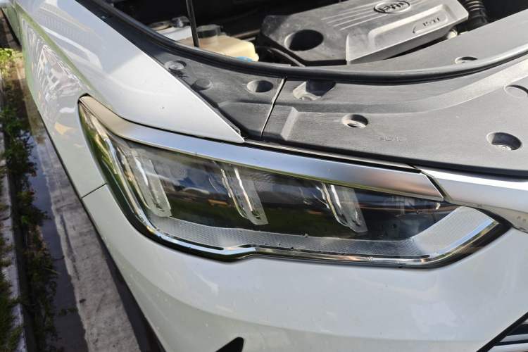 Used BYD Song Pro 2021 1.5T Automatic Elite Edition Right Front Headlight