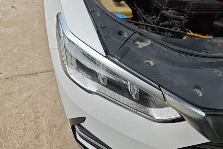 Used BYD Song Pro 2021 1.5T Automatic Xiaoyun Luxury Model Right Front Headlight