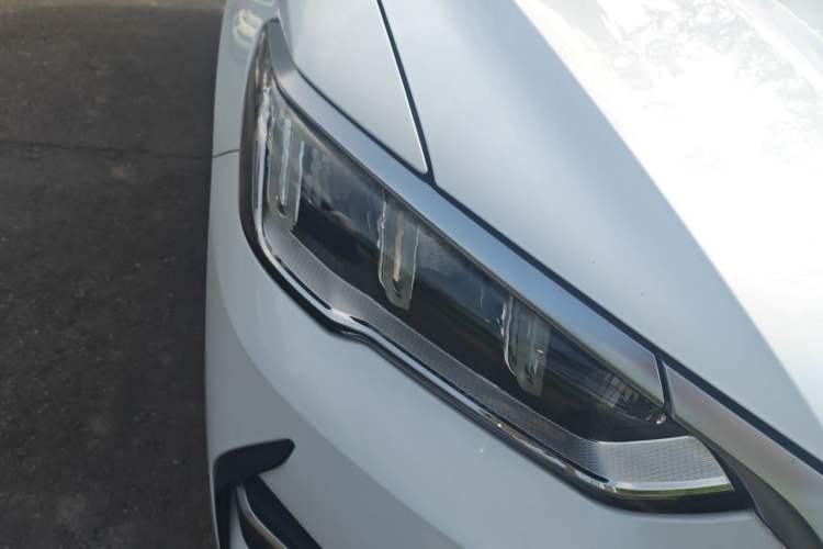 Used BYD Song Pro 2021 1.5T Automatic Xiaoyun Luxury Model Right Front Headlight