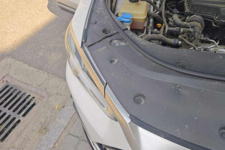Used BYD Song Pro 2021 1.5T Automatic Xiaoyun Edition Prestige Version Right Front Headlight