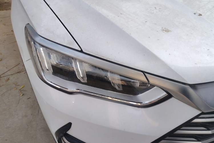 Used BYD Song Pro 2021 1.5T Automatic Elite Edition Right Front Headlight