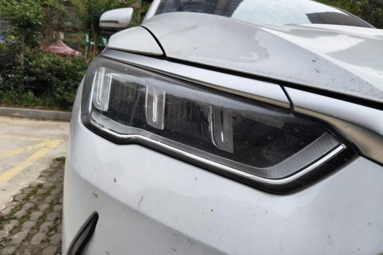 Used BYD Song Pro 2021 1.5T Automatic Xiaoyun Luxury Model Right Front Headlight