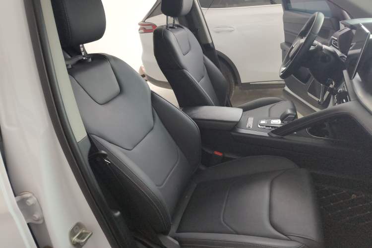 Used BYD Song Pro 2021 1.5T Automatic Luxury Model Right Front Seat