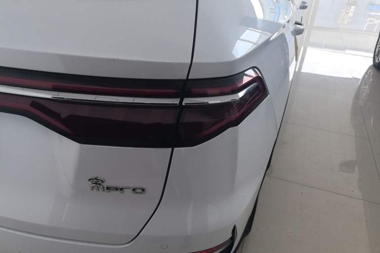 Used BYD Song Pro 2021 1.5T Automatic Elite Edition Right Rear Taillight