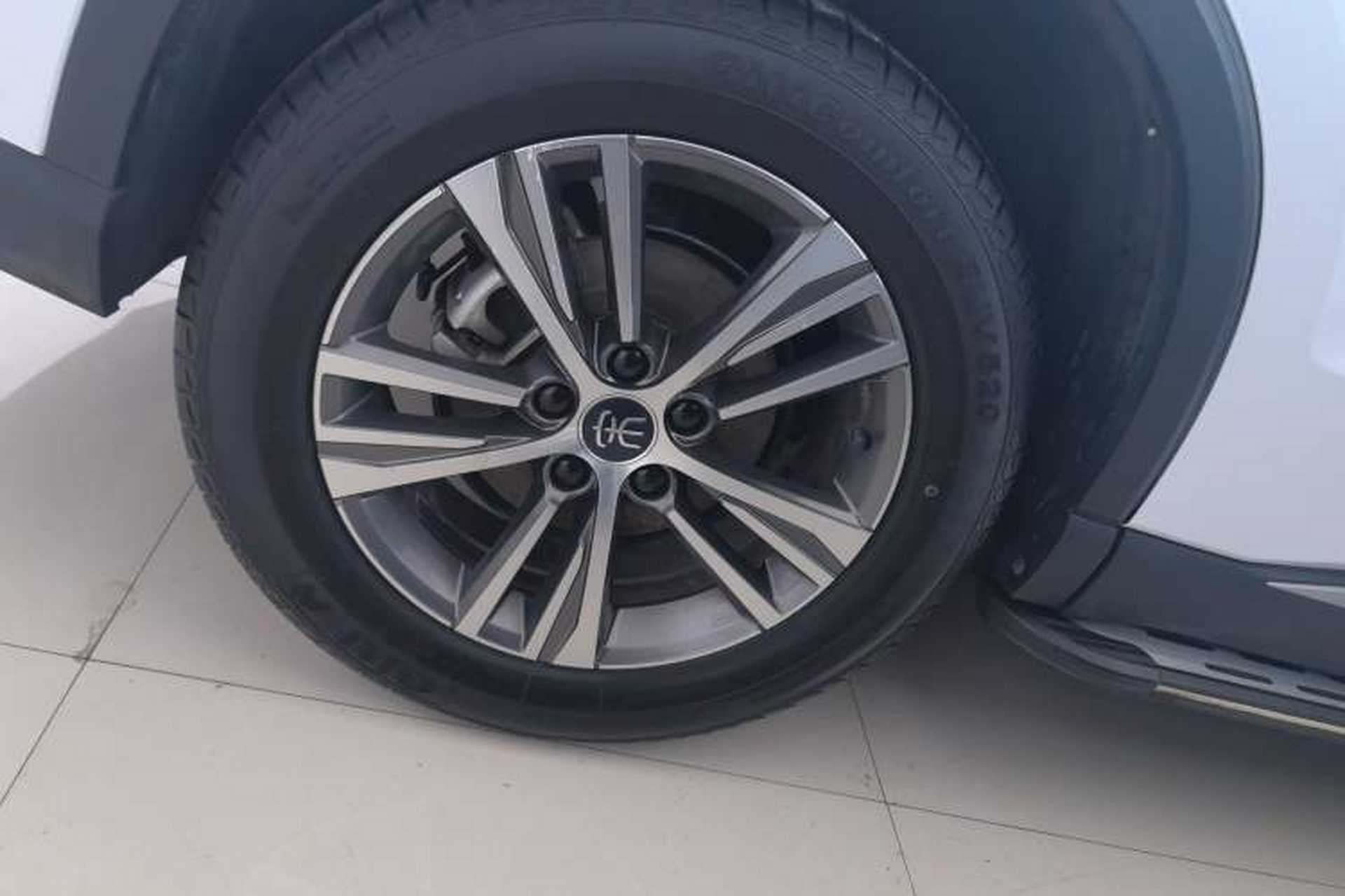 Used BYD Song Pro 2021 1.5T Automatic Elite Edition Right Rear Wheel Hub