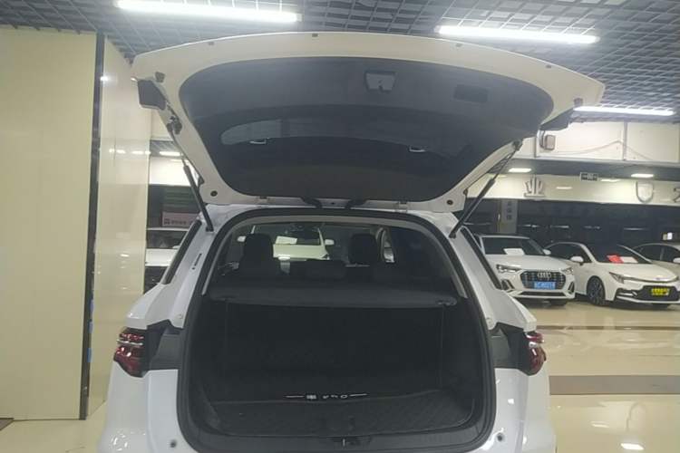 Used BYD Song Pro 2021 1.5T Automatic Elite Edition Trunk