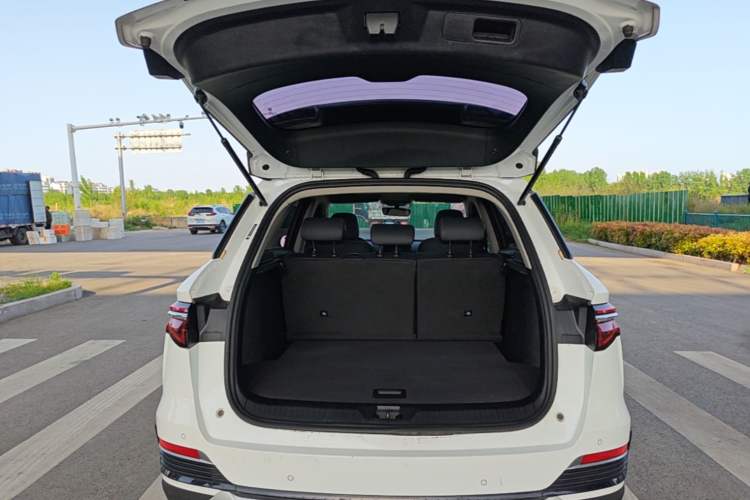 Used BYD Song Pro 2021 1.5T Manual Elite Edition Trunk