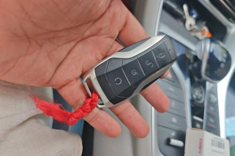 Used BYD Song Pro 2021 1.5T Automatic Xiaoyun Edition Prestige Version Vehicle Key