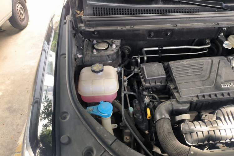 Used BYD Song Pro  Engine Bay Right