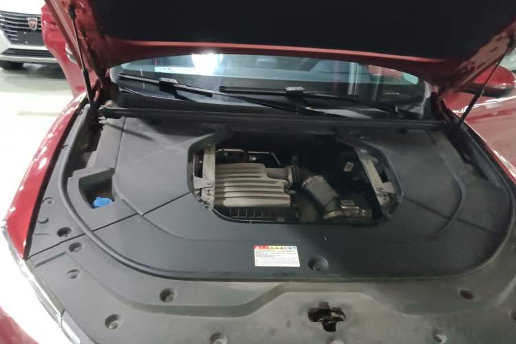 Used BYD Song Pro New Energy 2019 DM 1.5T Four-Wheel Drive Performance Edition Flagship Model Engine Bay