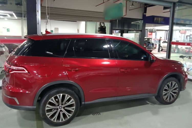 Used BYD Song Pro New Energy 2019 DM 1.5T Four-Wheel Drive Performance Edition Flagship Model Left Side