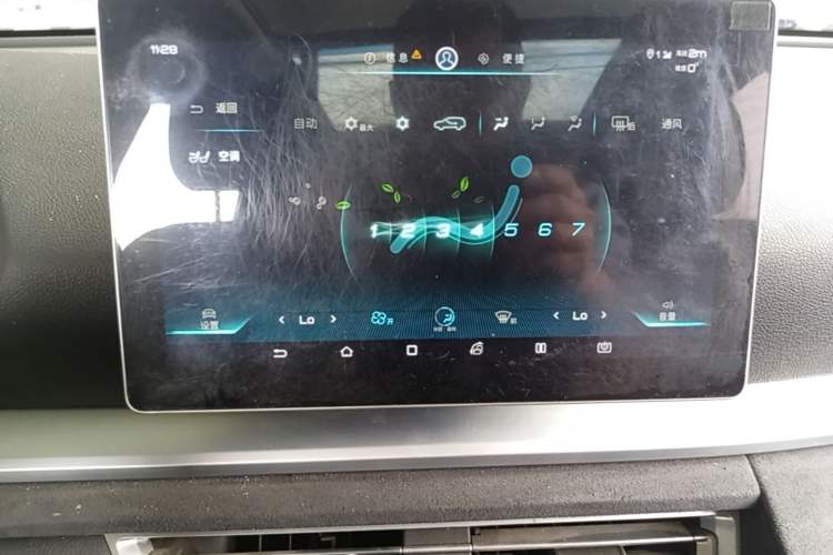 Used BYD Song Pro New Energy 2019 DM 1.5T Four-Wheel Drive Performance Edition Deluxe Model Audio And AC Panel