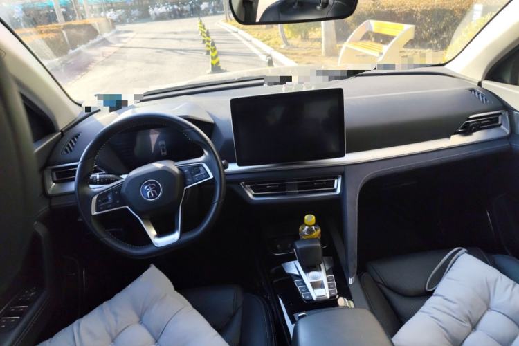 Used BYD Song Pro New Energy 2019 EV High-Power Long-Range Flagship Model Center Console