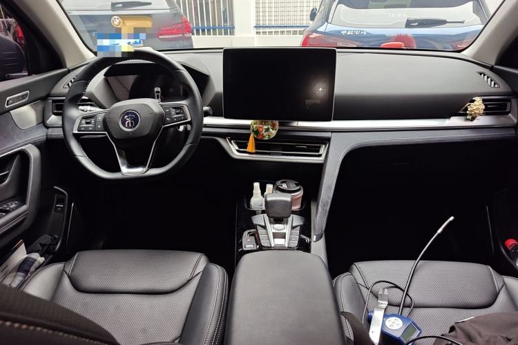 Used BYD Song Pro New Energy 2019 DM 1.5T Four-Wheel Drive Performance Edition Flagship Model Center Console