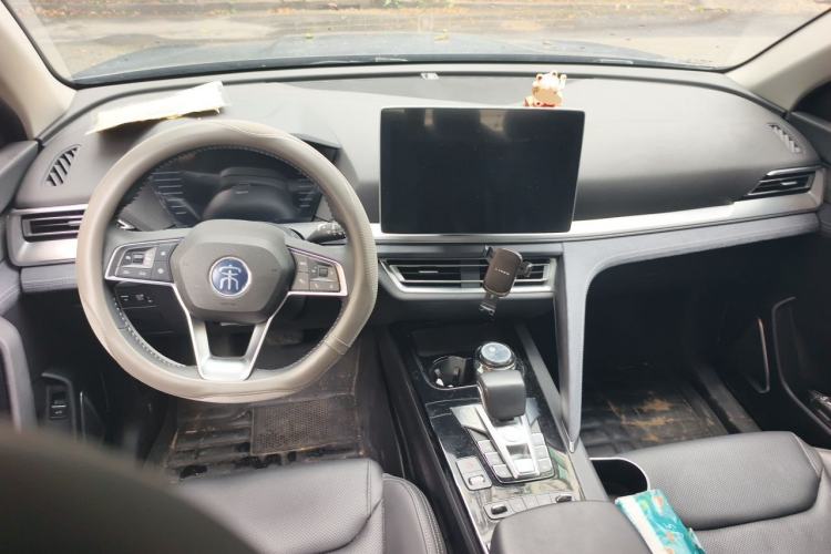 Used BYD Song Pro New Energy 2019 DM 1.5T Four-Wheel Drive Performance Edition Flagship Model Center Console