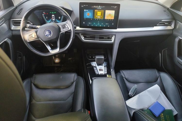 Used BYD Song Pro New Energy 2019 EV High-Power Long-Range Flagship Model Center Console