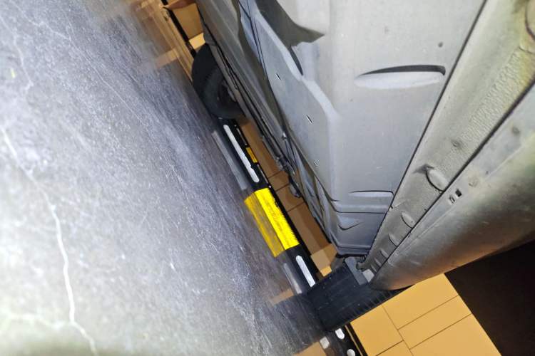 Used BYD Song Pro New Energy 2019 DM 1.5T Four-Wheel Drive Performance Edition Deluxe Model Chassis Front Left