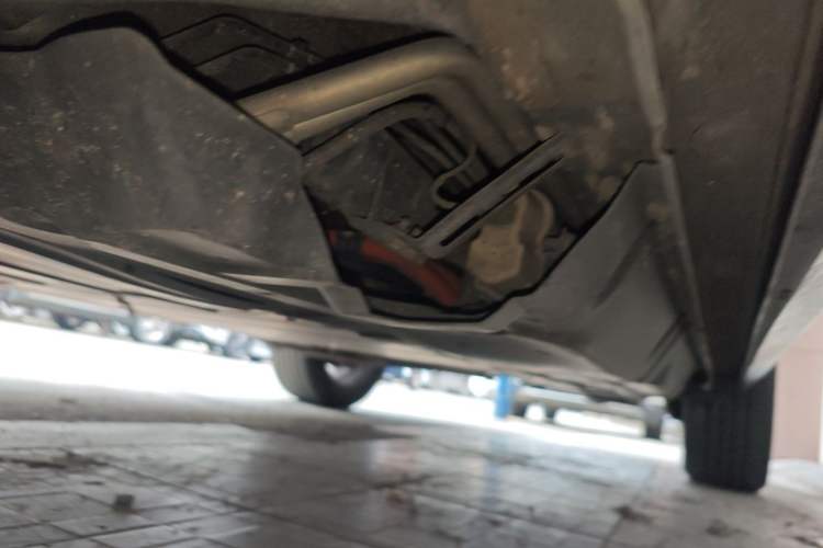 Used BYD Song Pro New Energy 2019 DM 1.5T Four-Wheel Drive Performance Edition Deluxe Model Chassis Front Left