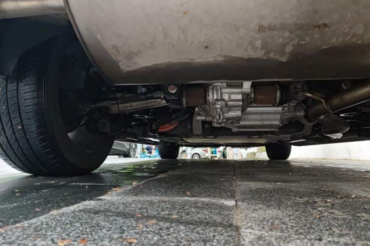 Used BYD Song Pro New Energy 2019 DM 1.5T Four-Wheel Drive Performance Edition Deluxe Model Chassis Rear