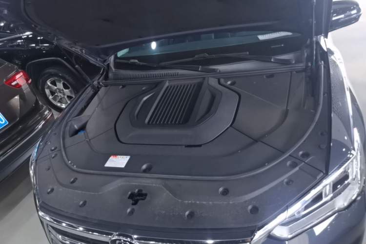Used BYD Song Pro New Energy 2019 DM 1.5T Four-Wheel Drive Performance Edition Flagship Model Engine Bay