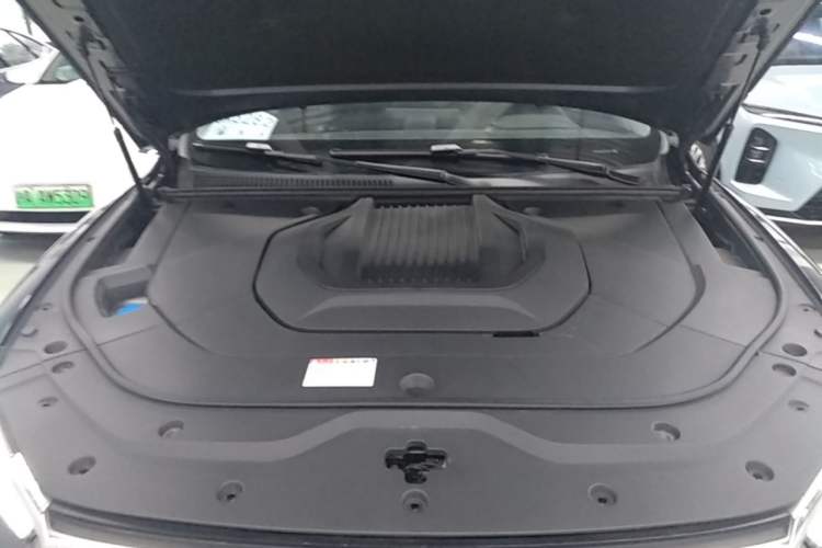 Used BYD Song Pro New Energy 2019 EV High-Power Luxury Model Engine Bay