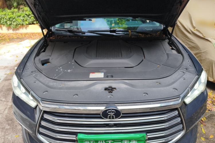 Used BYD Song Pro New Energy 2019 DM 1.5T Four-Wheel Drive Performance Edition Flagship Model Engine Bay