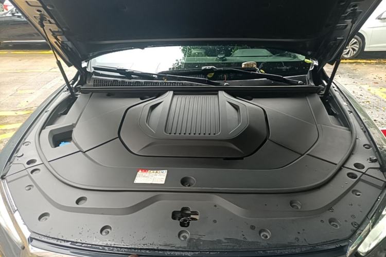 Used BYD Song Pro New Energy 2019 DM 1.5T Four-Wheel Drive Performance Edition Flagship Model Engine Bay