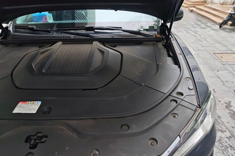 Used BYD Song Pro New Energy 2019 DM 1.5T Four-Wheel Drive Performance Edition Deluxe Model Engine Bay Left