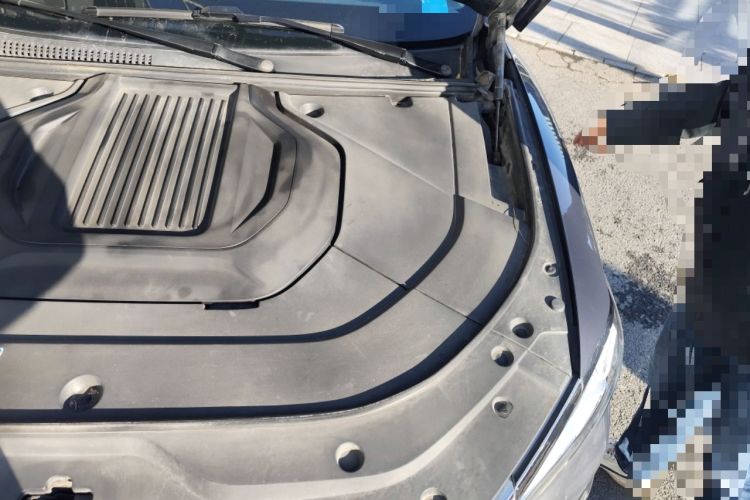 Used BYD Song Pro New Energy 2019 EV High-Power Long-Range Flagship Model Engine Bay Left