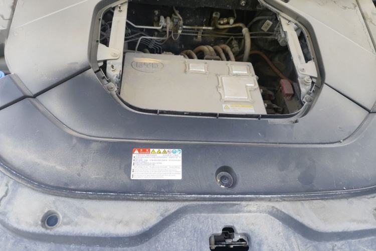 Used BYD Song Pro New Energy 2019 EV High-Power Long-Range Flagship Model Engine Bay