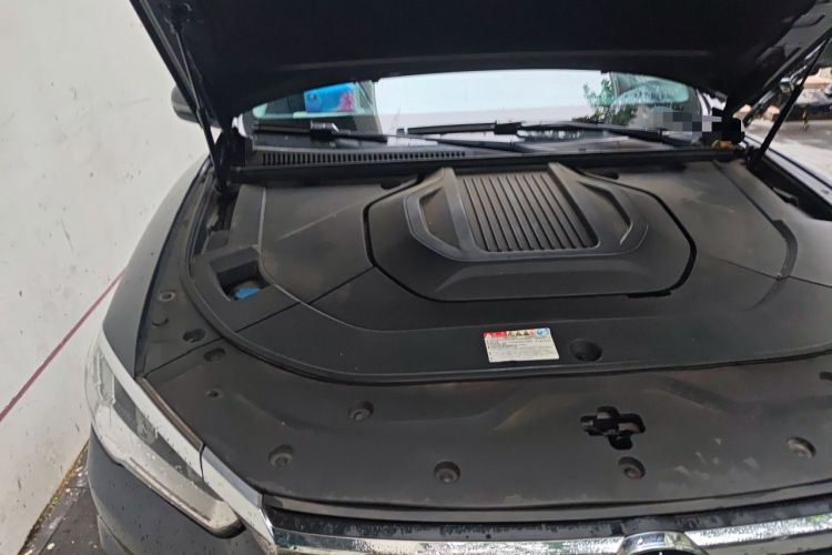 Used BYD Song Pro New Energy 2019 DM 1.5T Four-Wheel Drive Performance Edition Deluxe Model Engine Bay Right