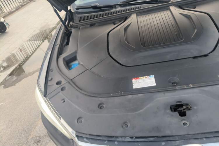 Used BYD Song Pro New Energy 2019 EV High-Power Long-Range Flagship Model Engine Bay Right
