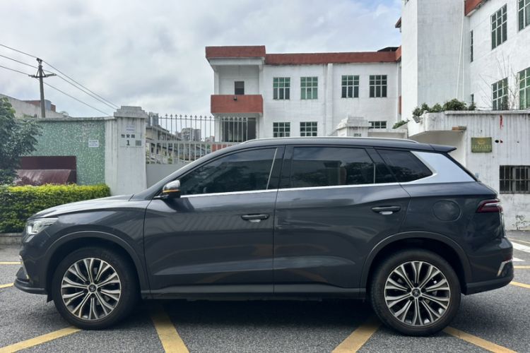 Used BYD Song Pro New Energy 2019 DM 1.5T Four-Wheel Drive Performance Edition Deluxe Model Exterior 2