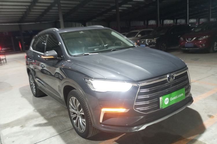Used BYD Song Pro New Energy 2019 DM 1.5T Four-Wheel Drive Performance Edition Comfort Model Exterior 2