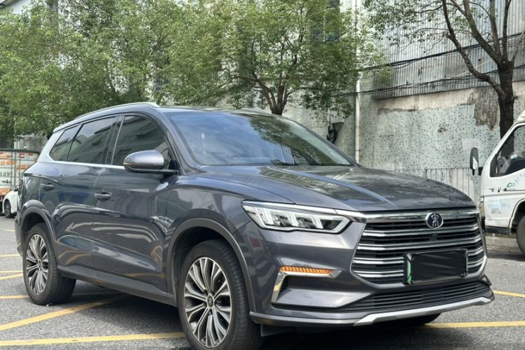 Used BYD Song Pro New Energy 2019 DM 1.5T Four-Wheel Drive Performance Edition Deluxe Model Exterior 3