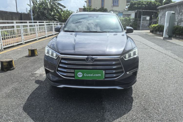 Used BYD Song Pro New Energy 2019 DM 1.5T Four-Wheel Drive Performance Edition Flagship Model Exterior 3