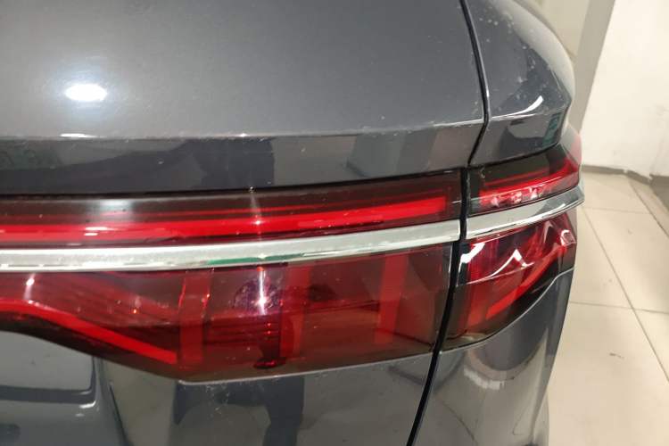 Used BYD Song Pro New Energy 2019 DM 1.5T Four-Wheel Drive Performance Edition Flagship Model Exterior 3