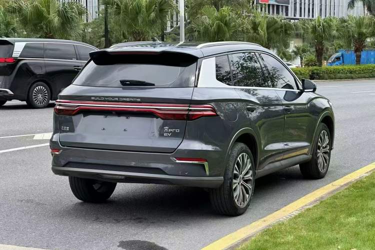 Used BYD Song Pro New Energy 2019 EV High-Power Deluxe Model Exterior 4